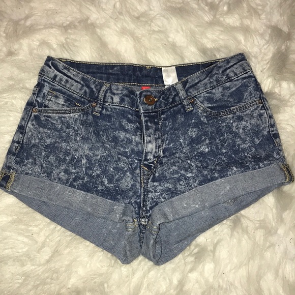 Bleached Shorts - Picture 1 of 2